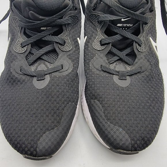 Nike Renew Run 2 Mens Size 12 Black White CU3504-005 Running main image 4